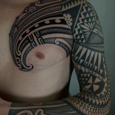 16bc4dbb 81ee 4dc1 8c01 E80bc70c0906